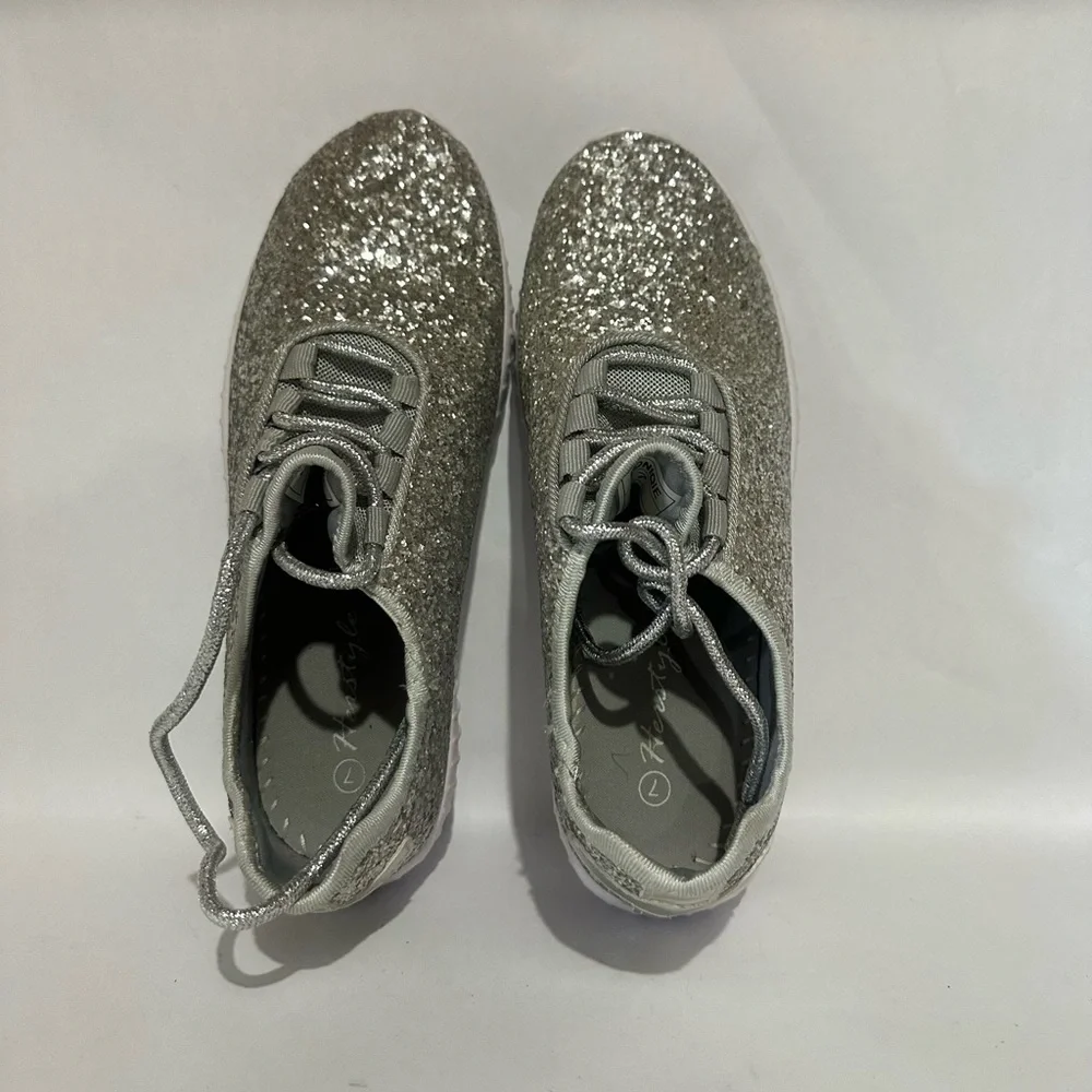 Her Style Sparkly Silver Women’s Shoes